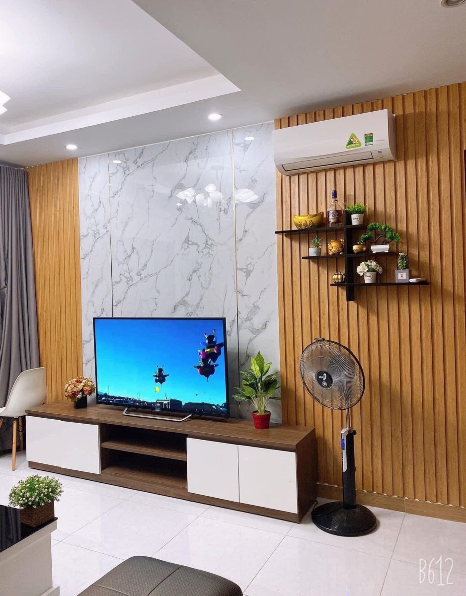 https://xopdantuongphuongthao.com/lam-song-nhua-tphcm-op-tran-nhua-op-tuong-tphcm